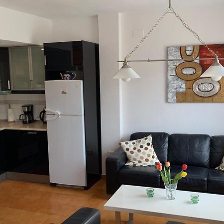 Apartment With Side Seaview 60 Meters From Sea Torrevieja Ngoại thất bức ảnh