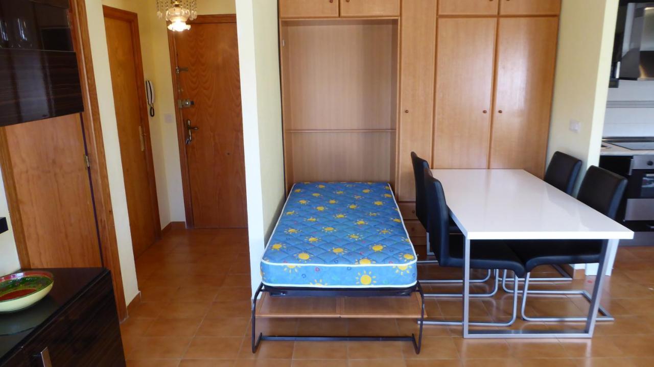 Apartment With Side Seaview 60 Meters From Sea Torrevieja Ngoại thất bức ảnh