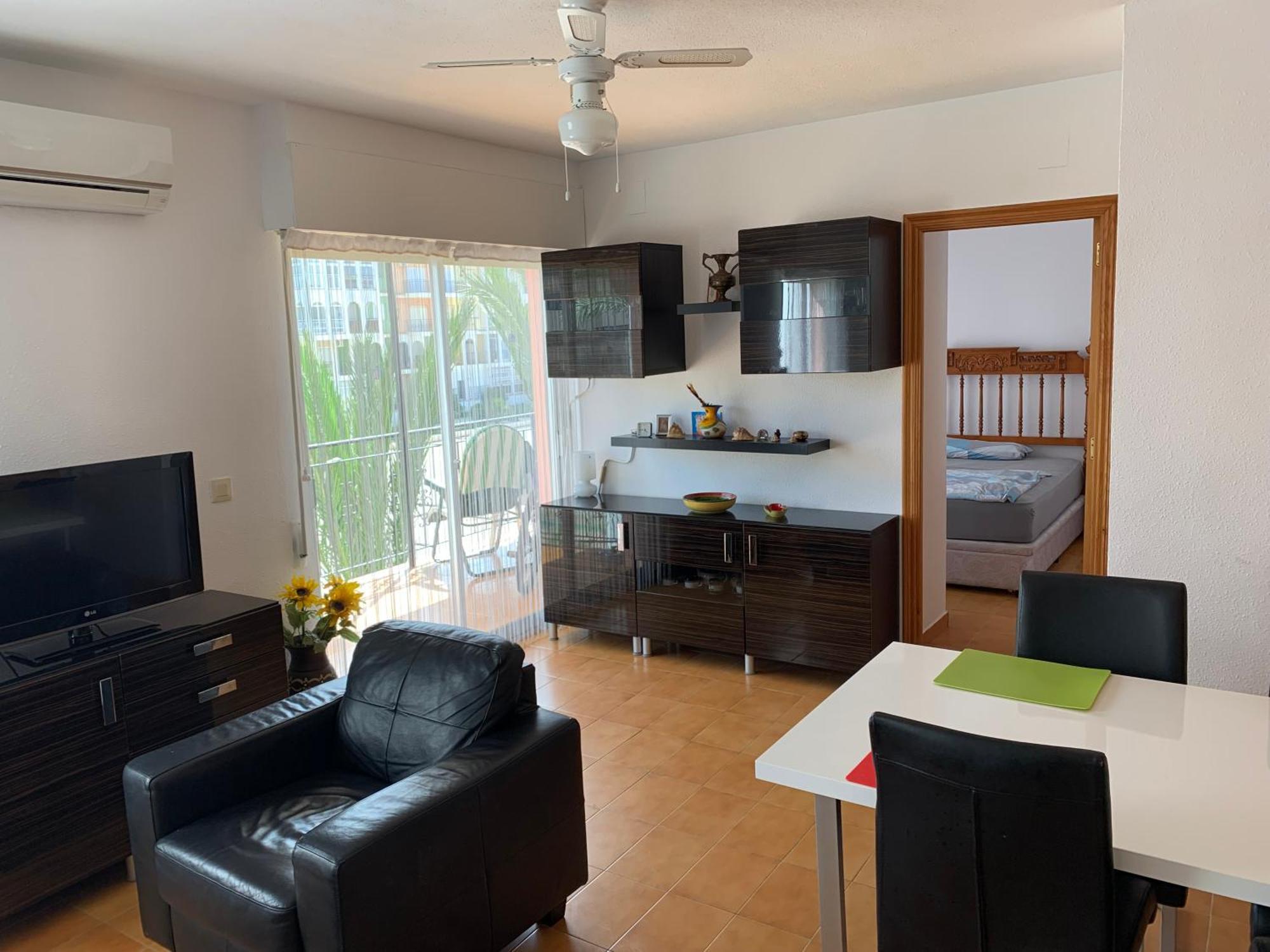 Apartment With Side Seaview 60 Meters From Sea Torrevieja Ngoại thất bức ảnh