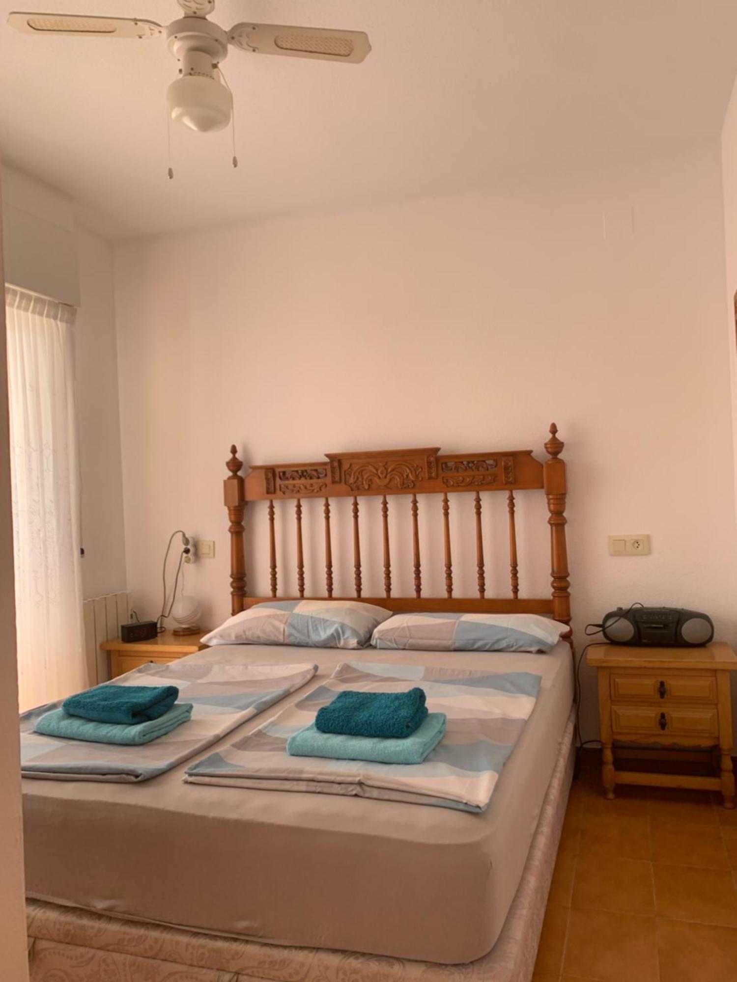 Apartment With Side Seaview 60 Meters From Sea Torrevieja Ngoại thất bức ảnh